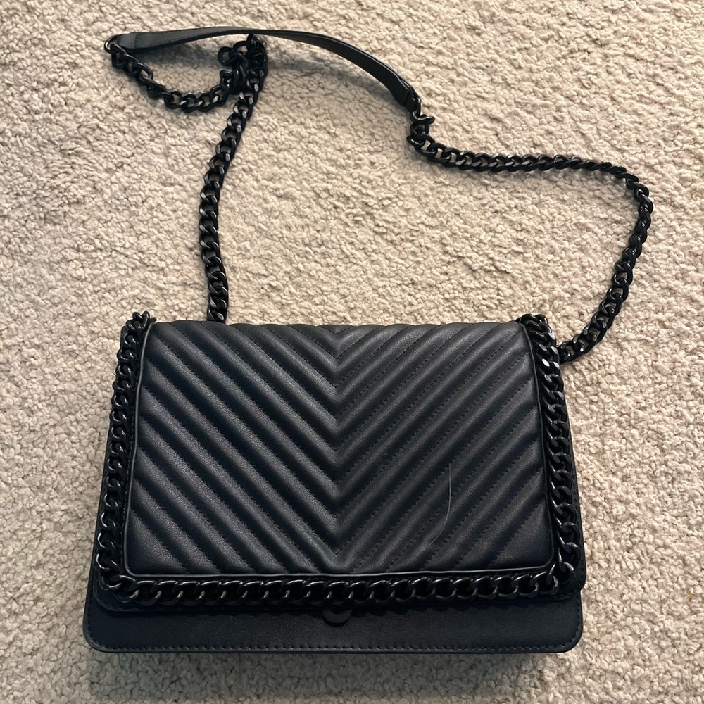 Black Quilted Chain Purse